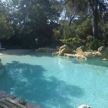 La Bousquatiere Bed & Breakfast Piolenc Phòng bức ảnh