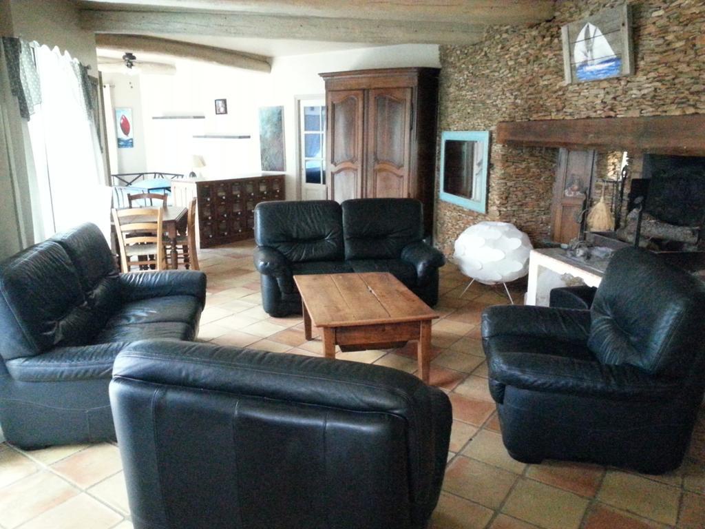 La Bousquatiere Bed & Breakfast Piolenc Phòng bức ảnh