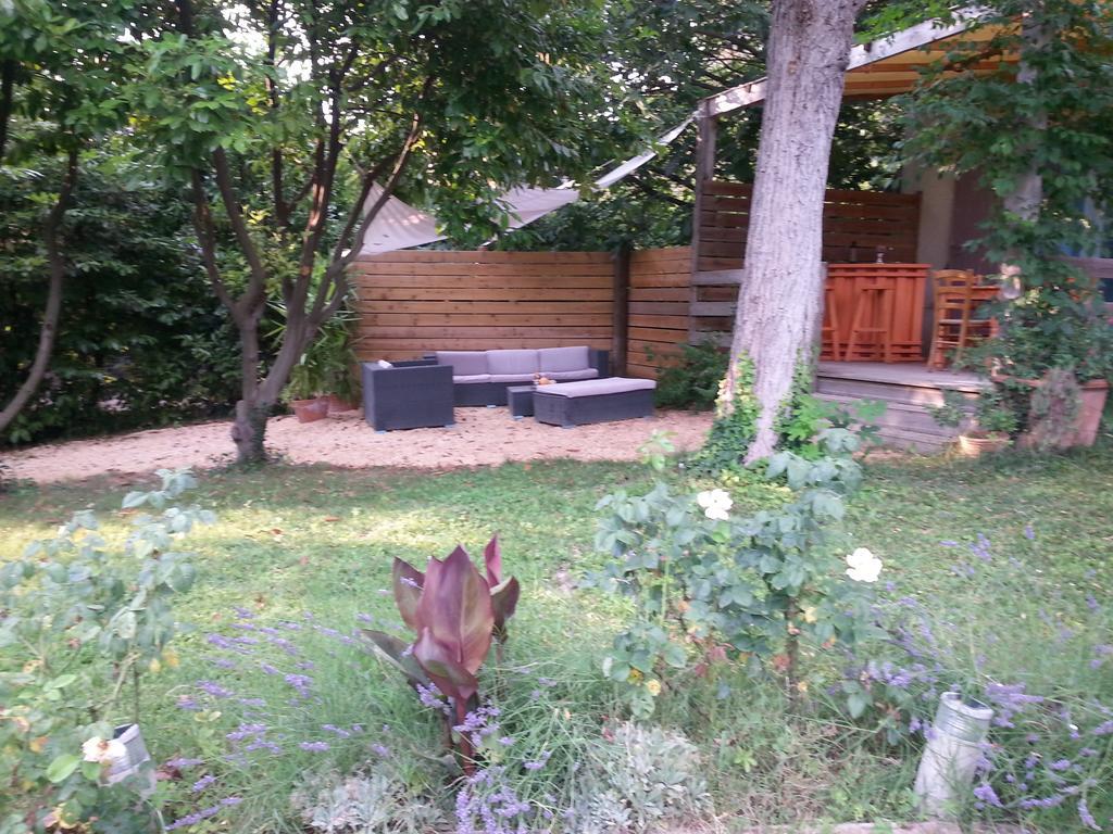 La Bousquatiere Bed & Breakfast Piolenc Ngoại thất bức ảnh